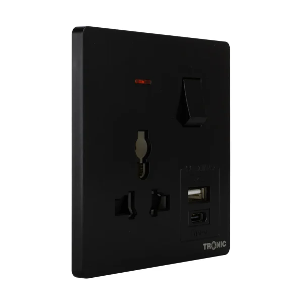 PANASONIC SWITCH SOCKET SGL UNIVERSAL/USB